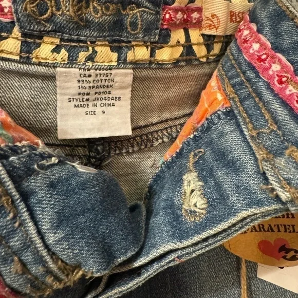 NWT Billabong Distressed Low Rise Denim Mini Skirt Juniors - Picture 4 of 8